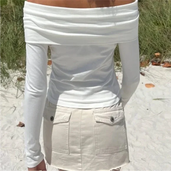Brandy Melville White Off the Shoulder Peggy Top - Picture 3 of 6